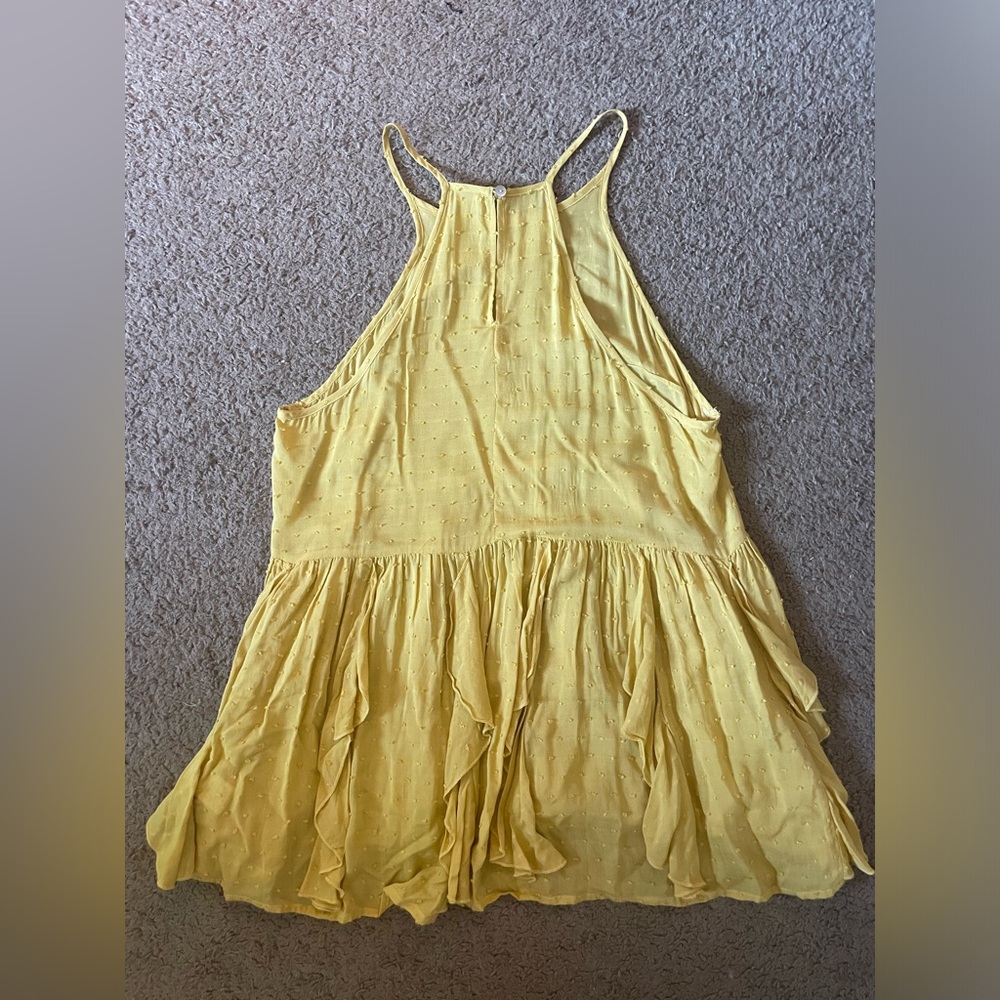 NWOT Halter Ruffle Spaghetti Strap Tank Top - Picture 5 of 6